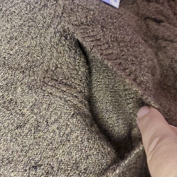 Tactica Fashion 100% Merino Wool Sweater - Picture 5 of 5